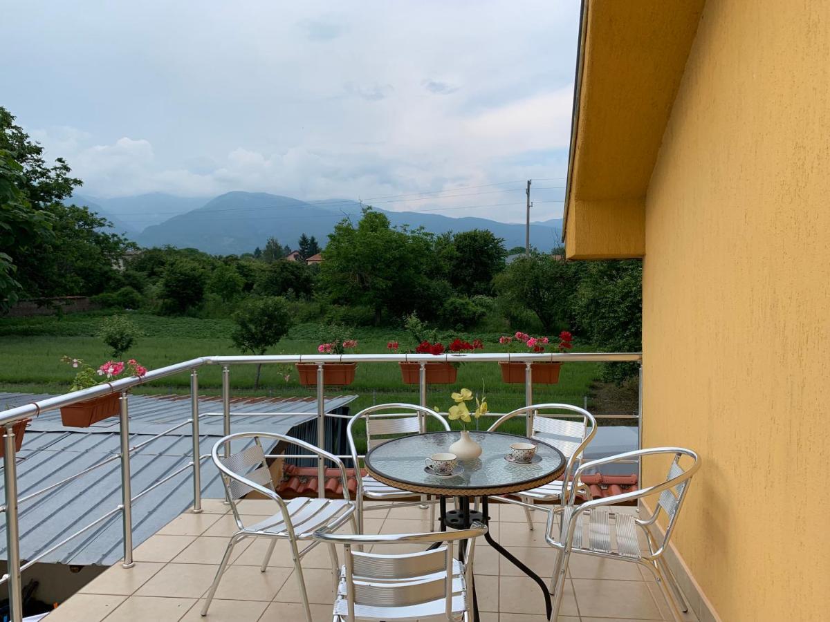 Вила В С. Габарево, Долината На Розите. Gabarevo Exterior photo